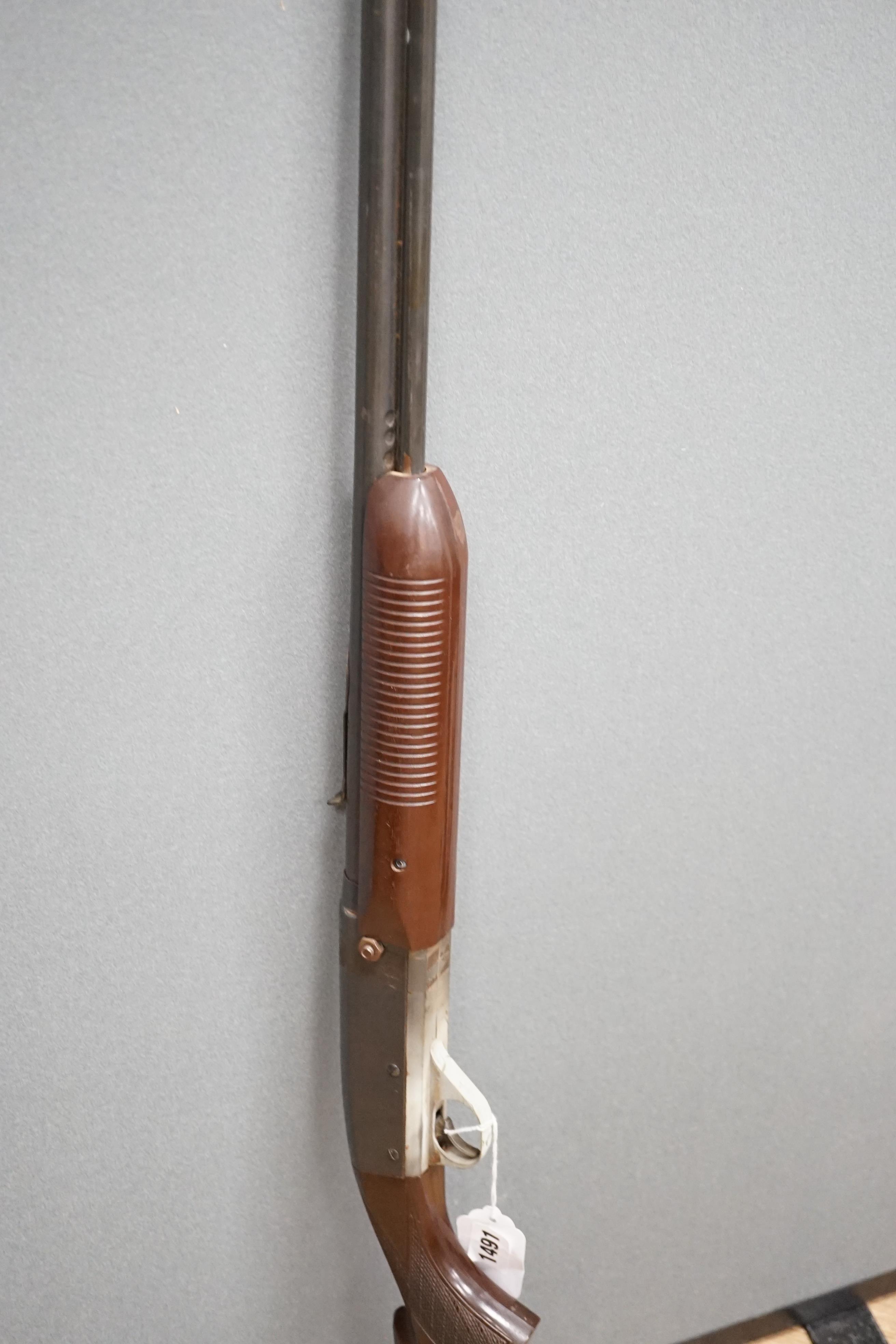 A Model 26 Daisy MFG Co air rifle